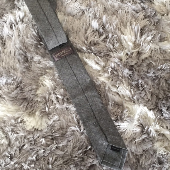 JNJ Stella Necktie - Picture 3 of 6